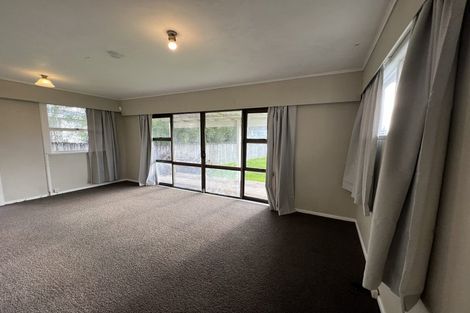 Photo of property in 25 Marewa Street, Te Atatu South, Auckland, 0610