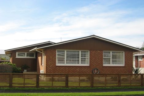 Photo of property in 10 Severn Place, Spotswood, New Plymouth, 4310