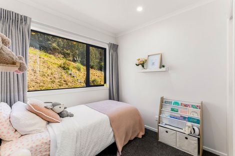 Photo of property in 75 Banks Boulevard, Whitby, Porirua, 5024