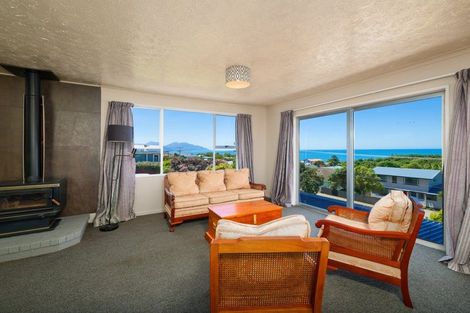 Photo of property in 74 Churchill Street, Kaikoura, 7300