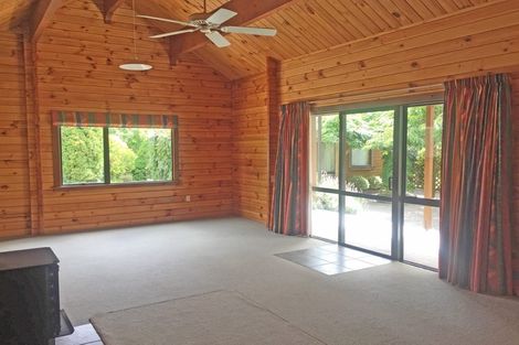 Photo of property in 21 Meadowstone Drive, Wanaka, 9305