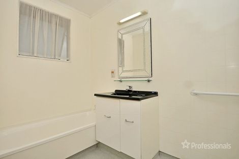 Photo of property in 1 Lowes Place, Solway, Masterton, 5810