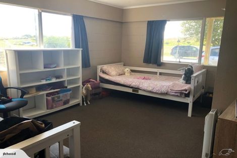 Photo of property in 828a Papamoa Beach Road, Papamoa Beach, Papamoa, 3118