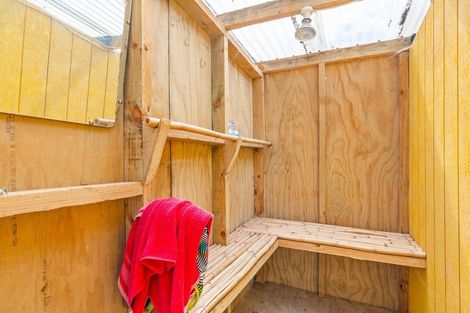 Photo of property in 65 Annett Road, Kumeu, 0891