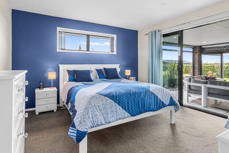 Photo of property in 9 Ruapai Drive, Levin, 5571