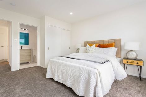 Photo of property in 4/20 Metcalfe Road, Ranui, Auckland, 0612