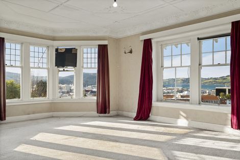 Photo of property in 34 Elm Row, Dunedin Central, Dunedin, 9016