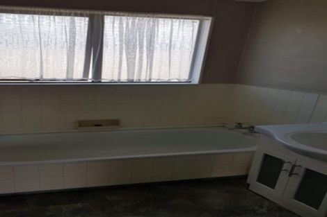 Photo of property in 34 Camellia Avenue, Bell Block, New Plymouth, 4312