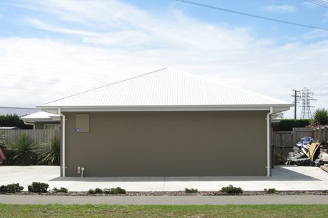 Photo of property in 72 Mauger Drive, Heathcote Valley, Christchurch, 8022