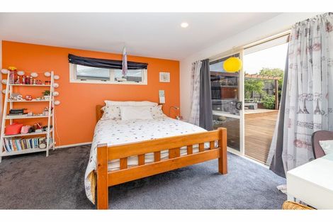 Photo of property in 49 Orlando Crescent, Waimairi Beach, Christchurch, 8083