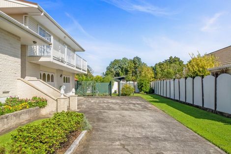 Photo of property in 64 Highbury Drive, Levin, 5510