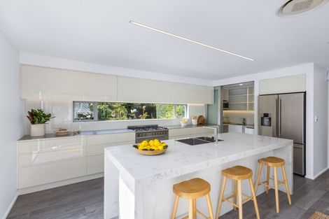 Photo of property in 4 Lewisham Park, St Albans, Christchurch, 8052