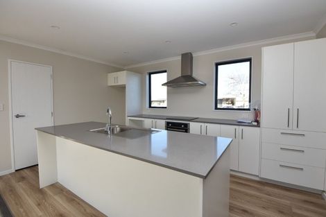 Photo of property in 114 Brooklyn Road, Carterton, 5713