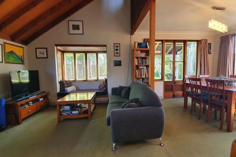 Photo of property in 1/178 Onewa Road, Birkenhead, Auckland, 0626