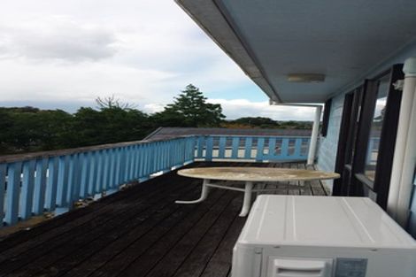 Photo of property in 6 Percy Graham Drive, Tuakau, 2121