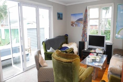 Photo of property in 18 Middleton Road, Upper Riccarton, Christchurch, 8041