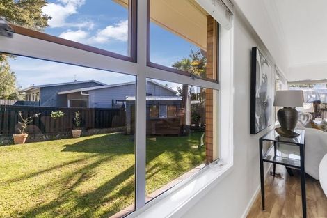 Photo of property in 3/55 Nile Road, Milford, Auckland, 0620