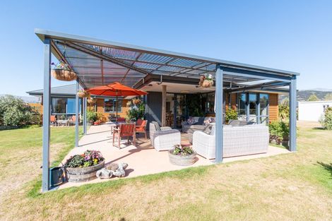 Photo of property in 1 Jack Young Place, Albert Town, Wanaka, 9305