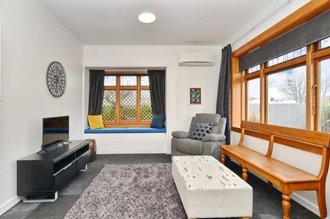 Photo of property in 4 Whitmore Street, Edgeware, Christchurch, 8013