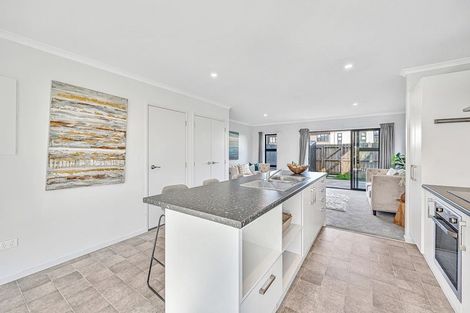 Photo of property in 11 Haroto Street, Manukau, Auckland, 2104