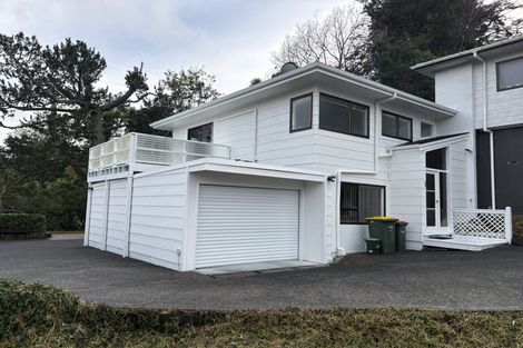 Photo of property in 2/20 Woodlands Crescent, Browns Bay, Auckland, 0630