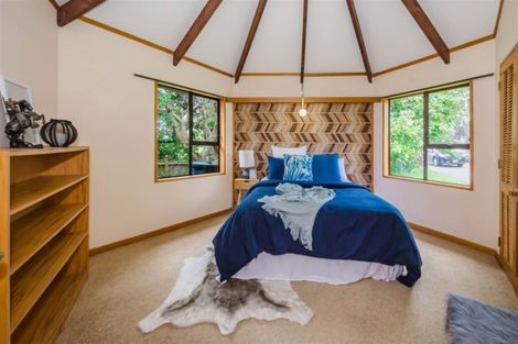 Photo of property in 76-78 Raumati Road, Raumati Beach, Paraparaumu, 5032