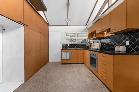 Photo of property in 1/24 Hastings Parade, Devonport, Auckland, 0624