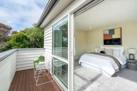 Photo of property in 2/46 Raleigh Road, Northcote, Auckland, 0627
