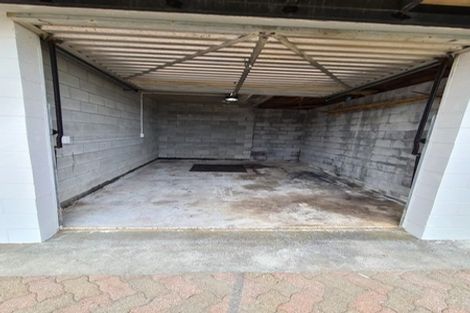 Photo of property in 25 Truby King Street, Merrilands, New Plymouth, 4312