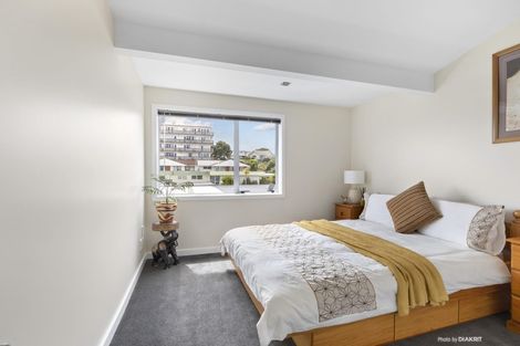 Photo of property in 7/21 Duchess Place, Maupuia, Wellington, 6022