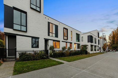 Photo of property in 10/243 Cambridge Terrace, Christchurch Central, Christchurch, 8013
