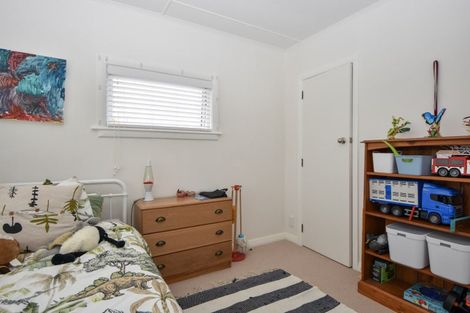 Photo of property in 8 Barrett Place, Carterton, 5713