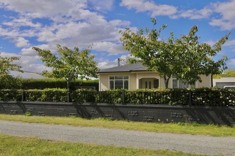 Photo of property in 66 Bledisloe Street, Kurow, 9435