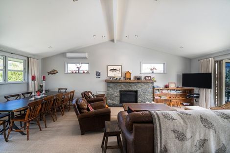 Photo of property in 6 Kohatu Parade, Wharewaka, Taupo, 3330