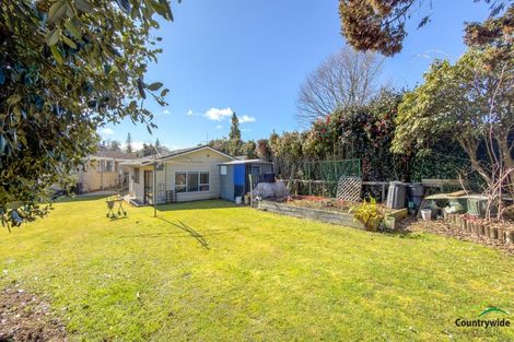 Photo of property in 60 Aotea Crescent, Tokoroa, 3420