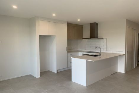 Photo of property in 10/18 Paraone Crescent, Takanini, 2112