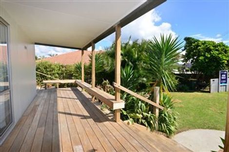 Photo of property in 14a Ross Crescent, Orewa, 0931