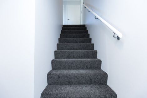 Photo of property in 5 Reakes Crescent, Wallaceville, Upper Hutt, 5018