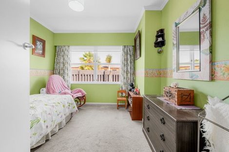 Photo of property in 27 Samuel Place, Queenwood, Hamilton, 3210