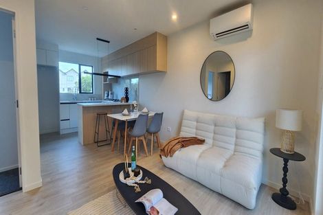 Photo of property in 3/205 Sunnynook Road, Wairau Valley, Auckland, 0627