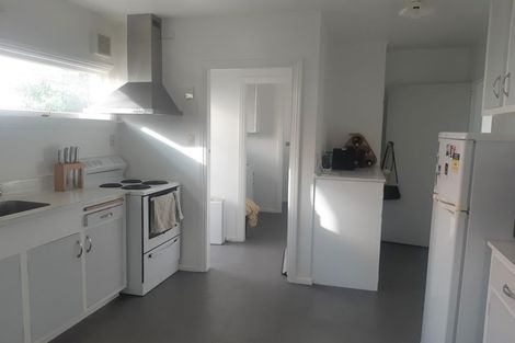 Photo of property in 2/2 Farnham Place, Ilam, Christchurch, 8041