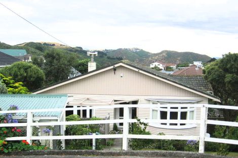 Photo of property in 3 Indus Street, Khandallah, Wellington, 6035