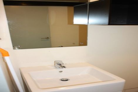 Photo of property in Waldorf Bankside Apartments, 4e/8 Bankside Street, Auckland Central, Auckland, 1010