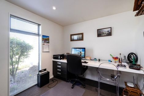 Photo of property in 4 Henderson Drive, Alexandra, 9320