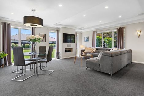 Photo of property in 5 Shona Lane, West Melton, 7618