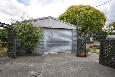 Photo of property in 93 Pembroke Street, Carterton, 5713