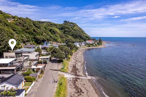 Photo of property in 10 Ocean Parade, Pukerua Bay, 5026