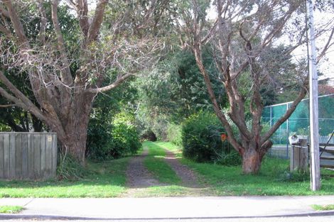 Photo of property in 37 Greenaway Road, Waikanae, 5036