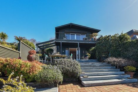 Photo of property in 125 Koutu Road, Kawaha Point, Rotorua, 3010