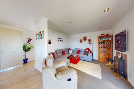 Photo of property in 108 Brunton Crescent, Thames, 3500